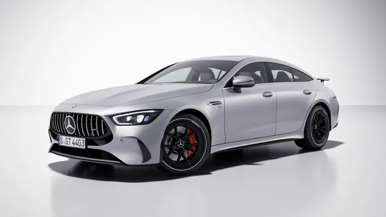 Ya se pueden pedir los modelos V8 ​​del Mercedes-AMG GT coupé de 4 puertas